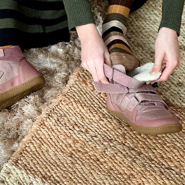 Wilf Kids Barefoot Wool-Lined Boot Rose Leather